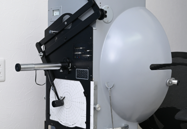 ゴールドマン視野計